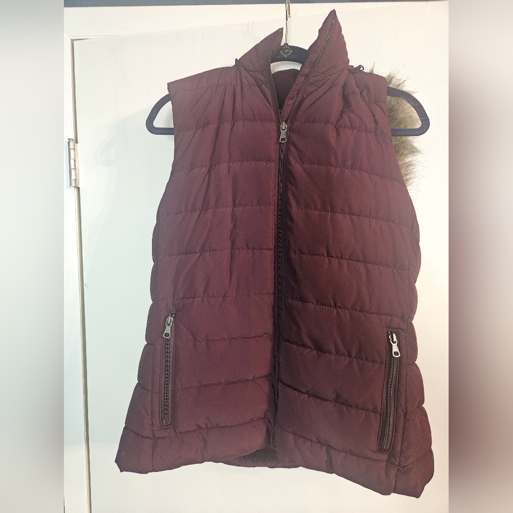 Puffer Vest W/ Removable Hood
